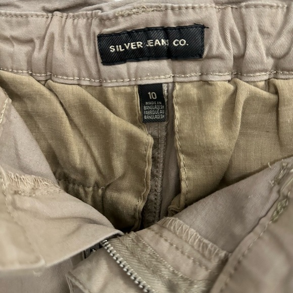 Women’s frill top high waist adorable silver brand shorts size 10 - Picture 7 of 7